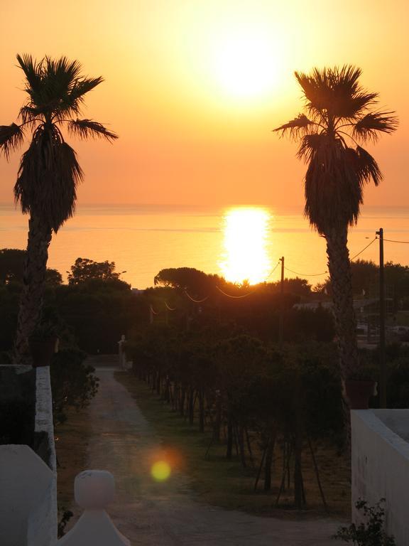Hotel Masseria Fortificata Donnaloia Monopoli Exterior foto
