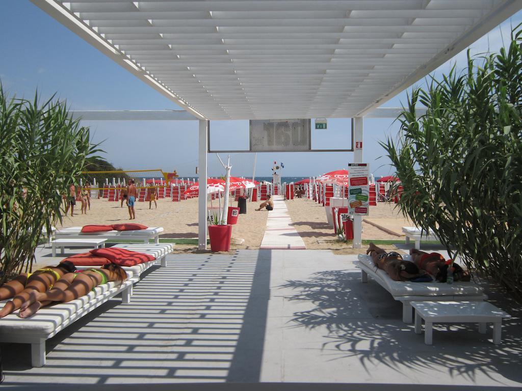 Hotel Masseria Fortificata Donnaloia Monopoli Exterior foto
